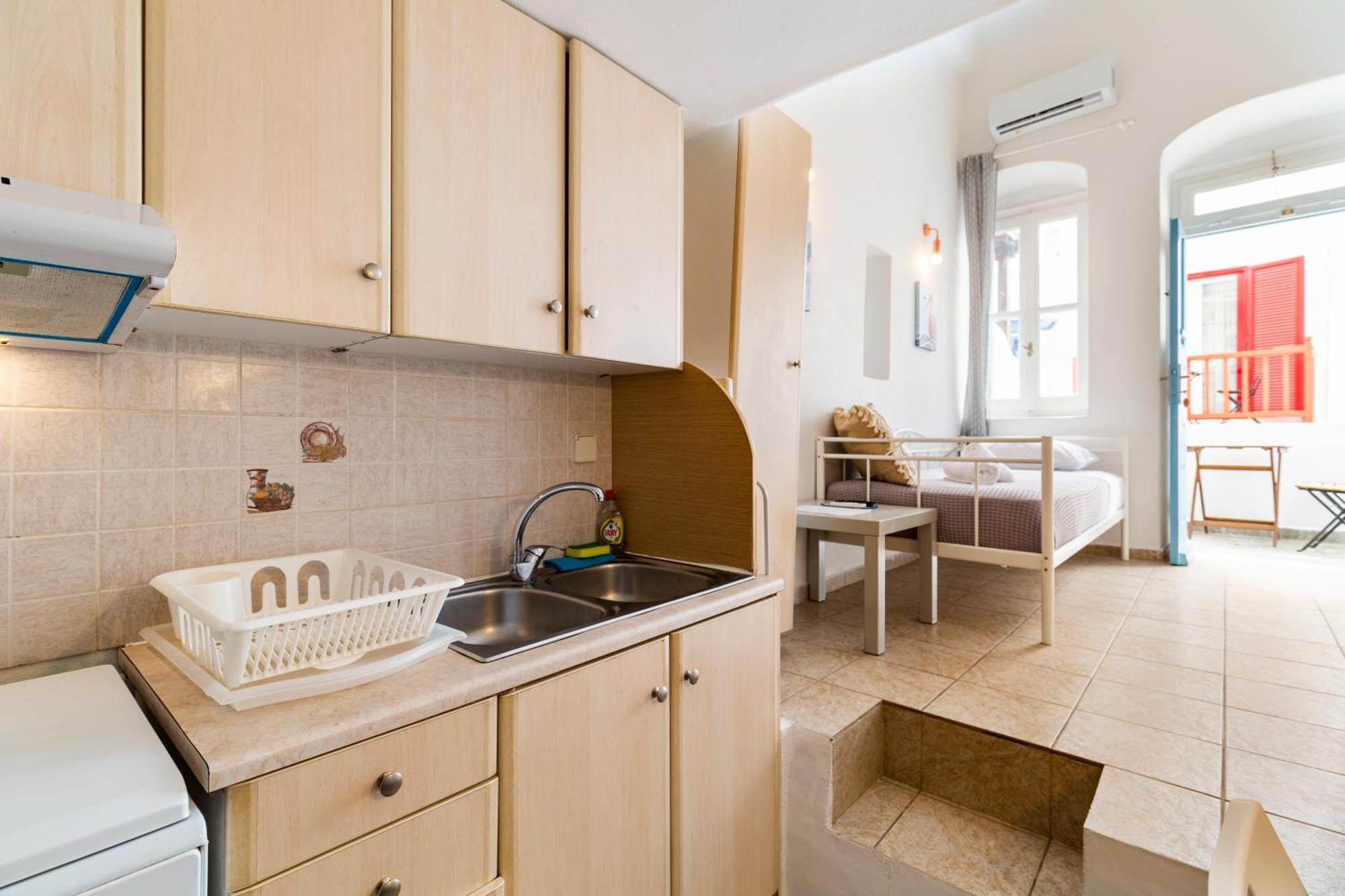Elenitas Studio In Mykonos Town ภายนอก รูปภาพ
